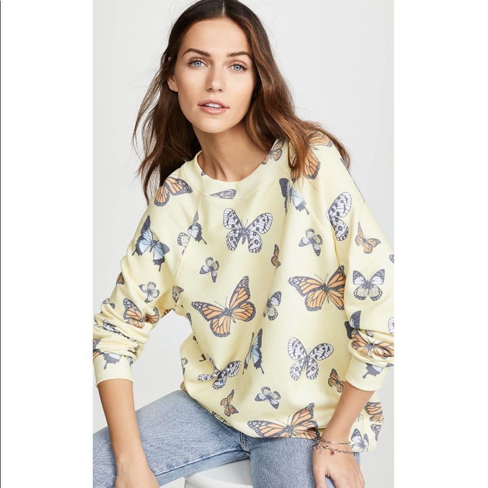 Wild fox butterfly sweatshirt